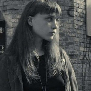 Meet your Posher, Holly